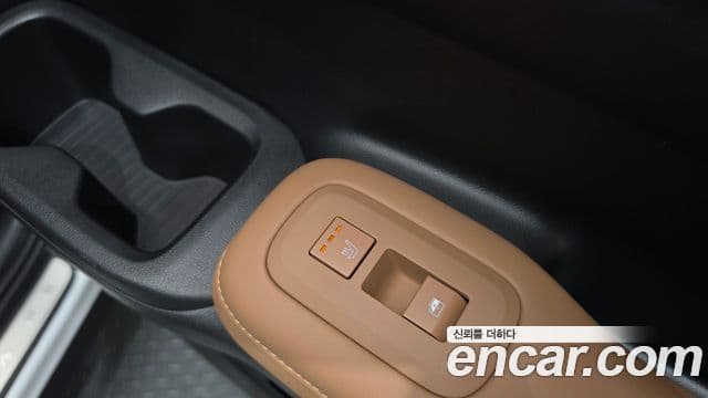 Hyundai Santa Fe 2024 — Şəkil 16/38