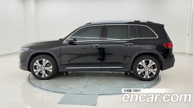 Mercedes-Benz EQB 2025 — ფოტო 3/20