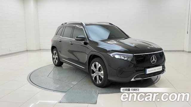 Mercedes-Benz EQB 2025 — ფოტო 19/20