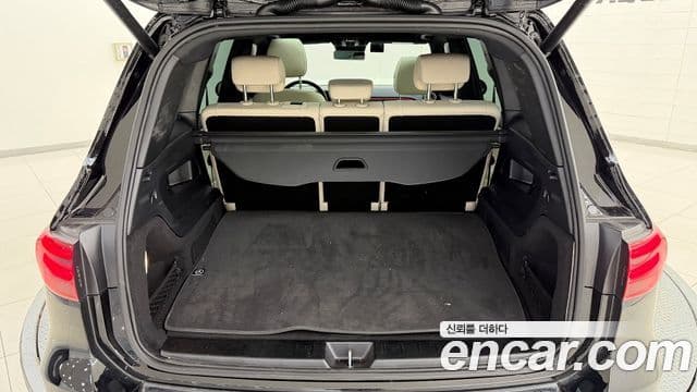 Mercedes-Benz EQB 2025 — ფოტო 9/20