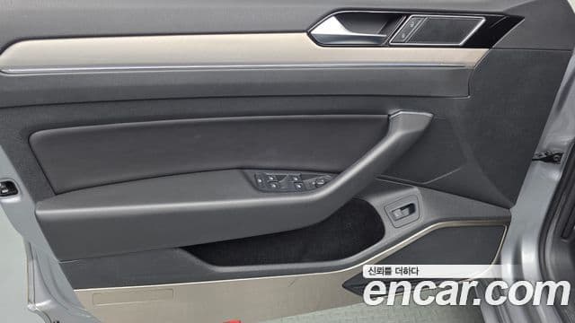 Volkswagen Arteon 2019 — Şəkil 32/32