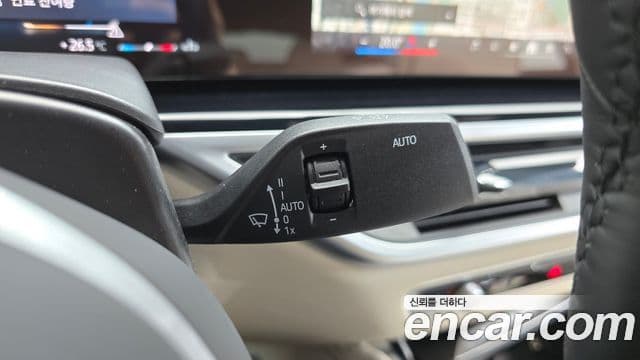 BMW X6 2025 — Photo 9/20