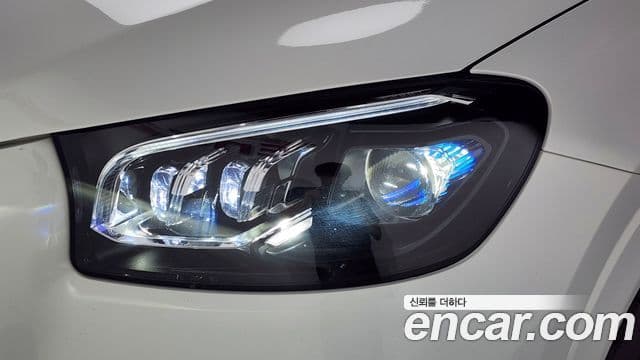Mercedes-Benz GLS-Class 2025 — Photo 5/37