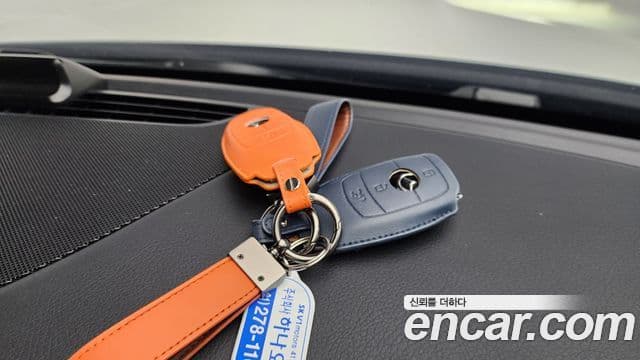 Mercedes-Benz GLS-Class 2025 — Photo 22/37