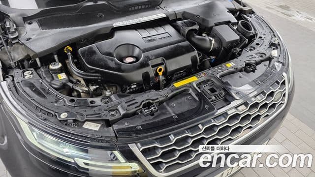 Land Rover Range Rover Evoque 2019 — Фото 6/20