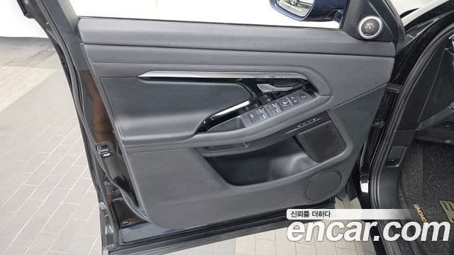 Land Rover Range Rover Evoque 2019 — Şəkil 18/32