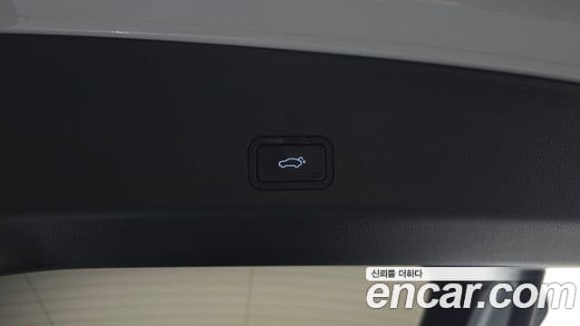 Renault Samsung Grand Koleos 2024 — Photo 26/31