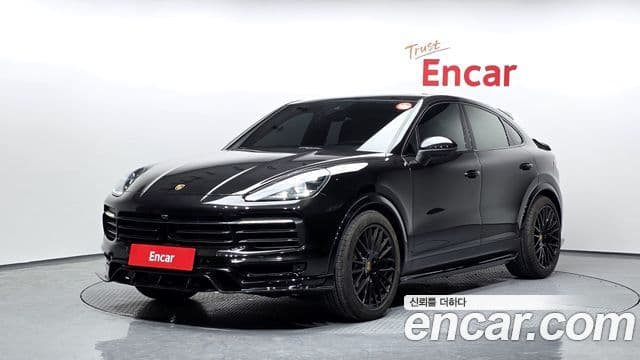 Porsche Cayenne 2020 — Photo 12/20