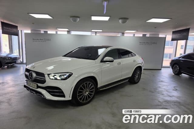 Mercedes-Benz GLE-Class 2023 — Photo 2/17