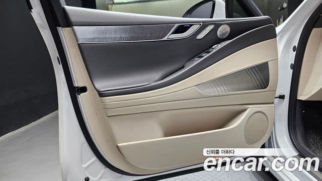 Genesis G80 2021 — Photo 8/37