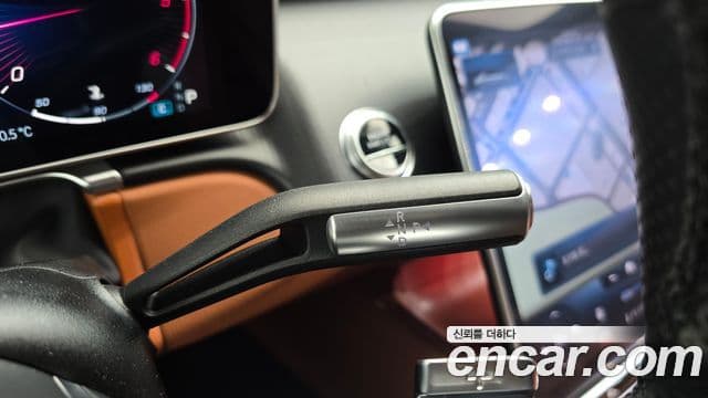 Mercedes-Benz S-Class 2022 — Photo 16/20