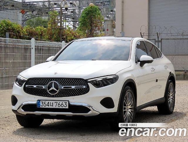 Mercedes-Benz GLC-Class 2025 — Photo 2/2