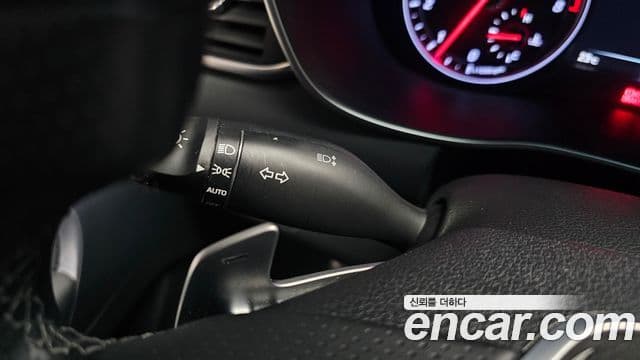 Genesis G70 2018 — Şəkil 27/33