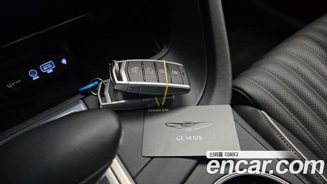 Genesis G70 2018 — Şəkil 2/33