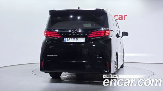 Toyota Alphard 2023 — Фото 4/20