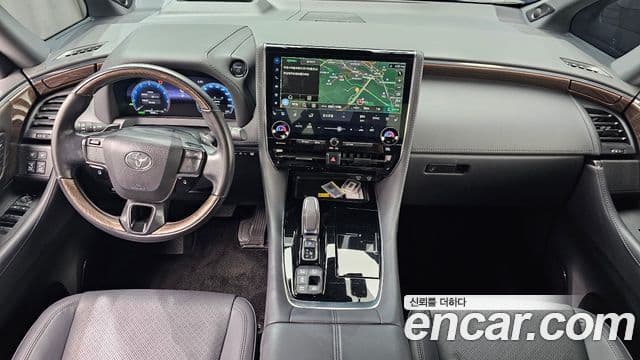 Toyota Alphard 2023 — Фото 7/20