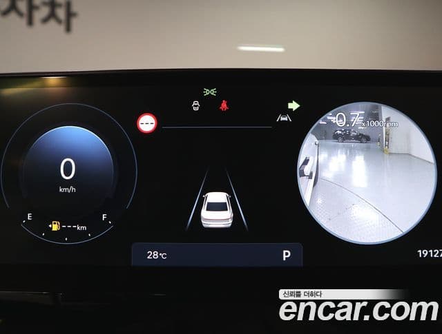 Hyundai Grandeur Hybrid 2023 — Photo 5/20