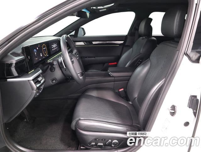 Hyundai Grandeur Hybrid 2023 — Photo 17/20