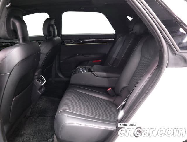 Hyundai Grandeur Hybrid 2023 — Photo 18/20
