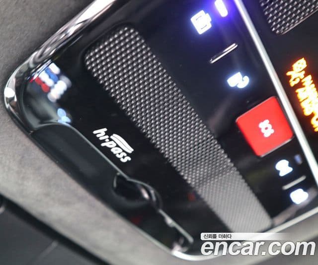Hyundai Grandeur Hybrid 2023 — Photo 2/20
