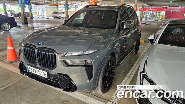 BMW X7 2026 — Photo 3/20