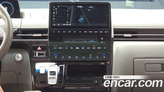 Hyundai Staria 2023 — Фото 19/20