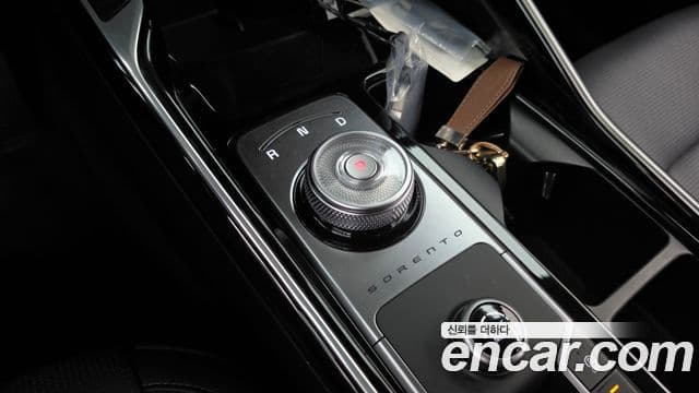Kia Sorento 2024 — Фото 9/20