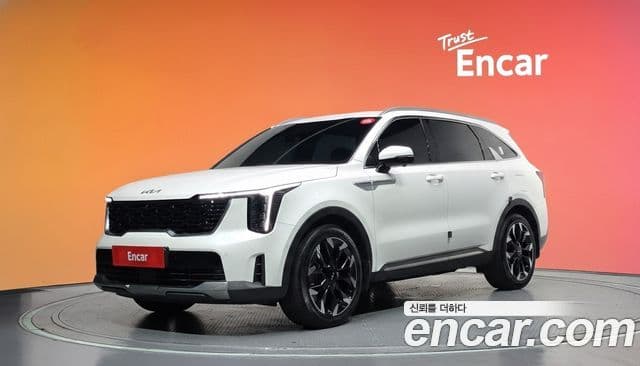 Kia Sorento 2024 — Фото 1/20