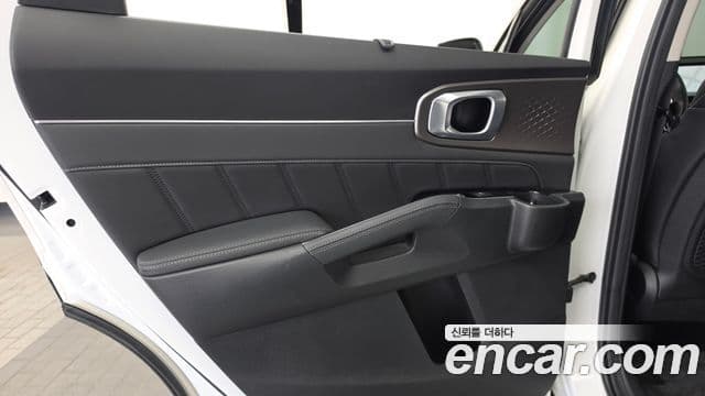 Kia Sorento 2024 — Şəkil 24/34