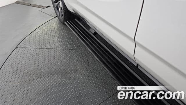 Cadillac Escalade 2023 — ფოტო 38/40