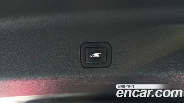 Cadillac Escalade 2021 — Photo 4/20