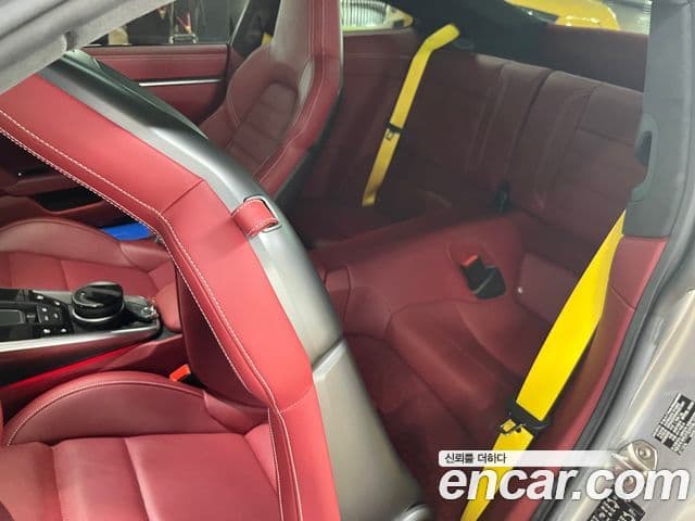 Porsche 911 2023 — Şəkil 19/19