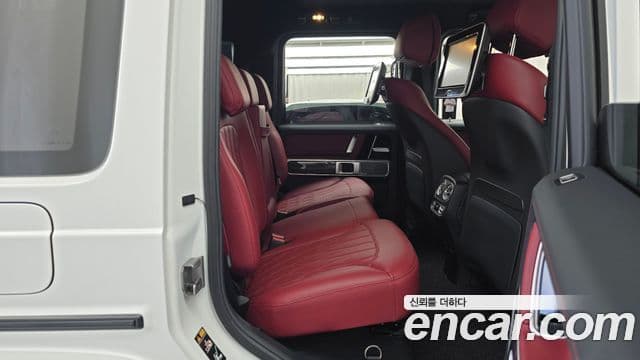 Mercedes-Benz G-Class 2022 — ფოტო 18/31