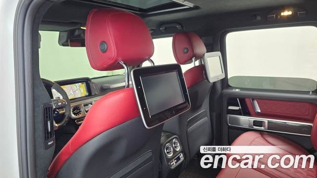 Mercedes-Benz G-Class 2022 — ფოტო 27/31