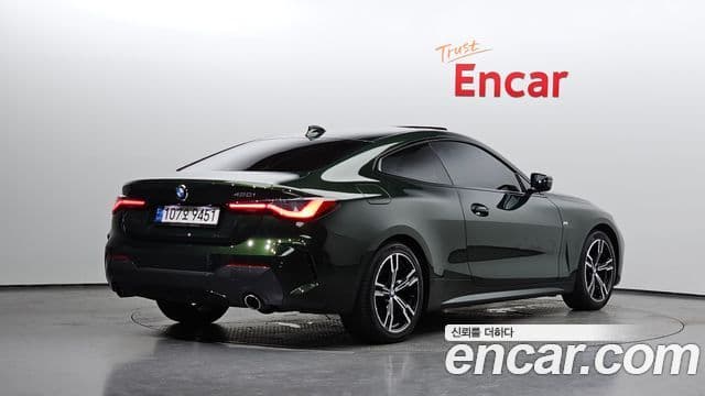 BMW 4 Series 2021 — Şəkil 20/31