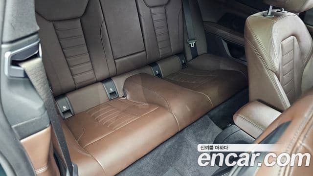 BMW 4 Series 2021 — Şəkil 17/31