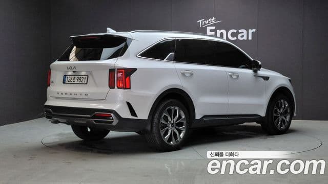 Kia Sorento 2021 — Şəkil 4/36