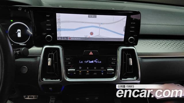 Kia Sorento 2021 — Фото 13/20