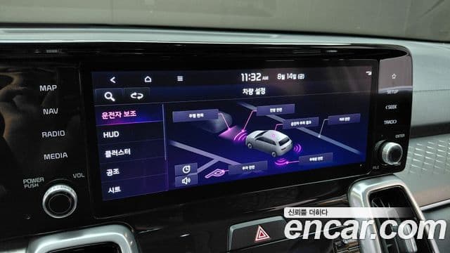 Kia Sorento 2021 — Фото 17/20