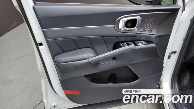 Kia Sorento 2021 — Şəkil 18/36