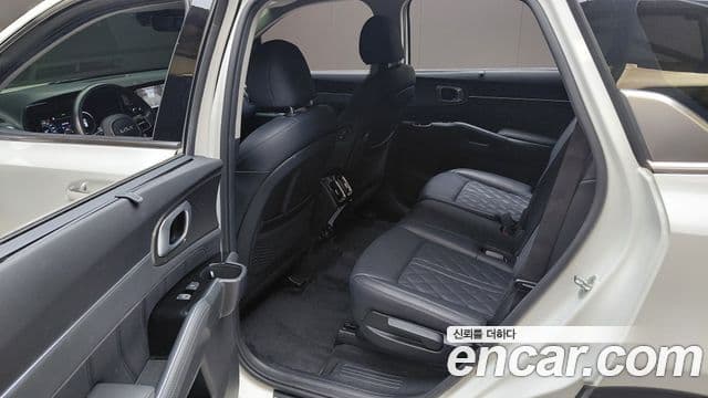 Kia Sorento 2021 — Şəkil 14/36