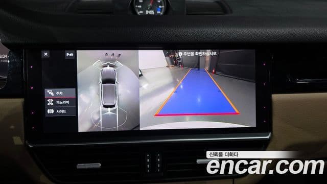 Porsche Cayenne 2019 — ფოტო 30/36