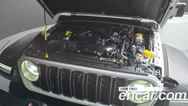 Jeep Wrangler 2025 — Şəkil 12/30