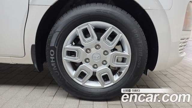 Hyundai Staria 2021 — Şəkil 9/30