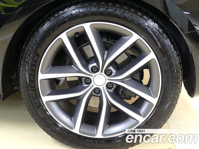 Land Rover Range Rover Sport 2025 — Photo 8/20