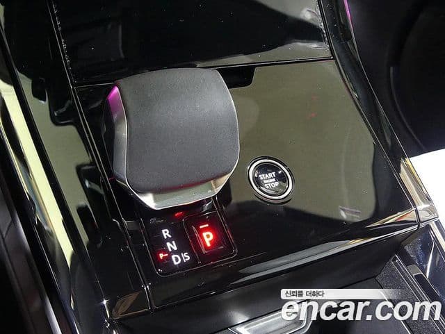 Land Rover Range Rover Sport 2025 — Photo 14/20