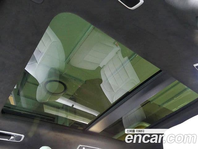 Land Rover Range Rover Sport 2025 — Photo 15/20