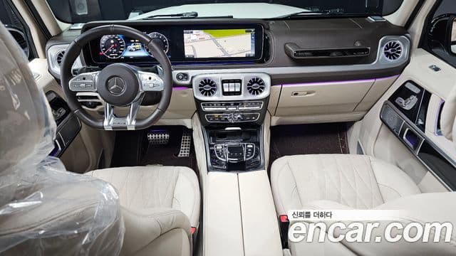 Mercedes-Benz G-Class 2021 — Photo 28/32