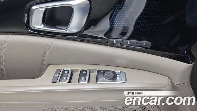 Kia Carnival 2024 — Фото 13/20