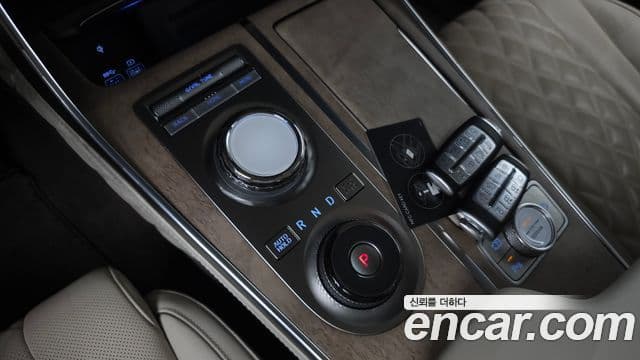 Genesis GV80 2023 — Şəkil 7/20